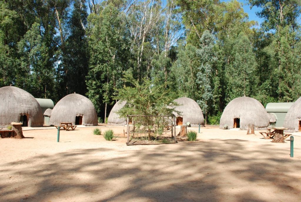 Dormir pendant votre road trip au Swaziland (Eswatini) dans les chalets de Mlilwane Wildlife Sanctuary 